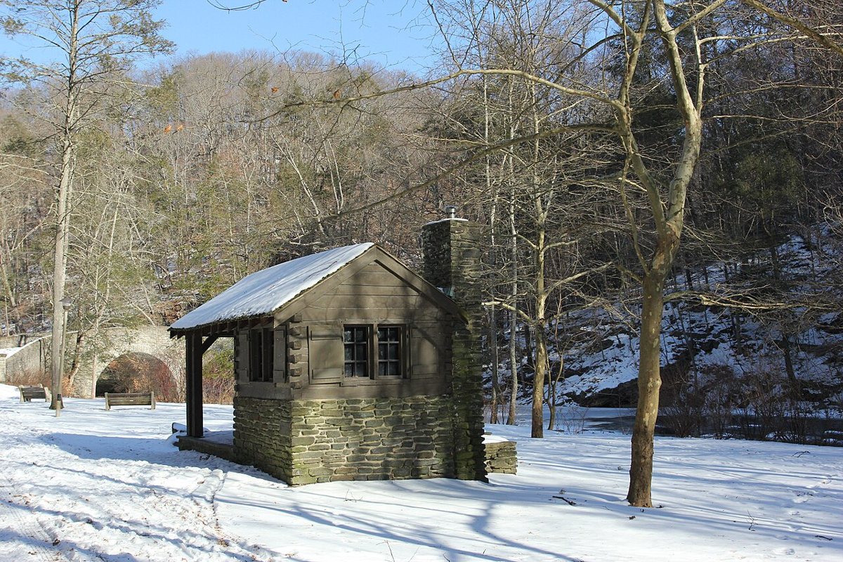 Forbidden Drive trail along Wissahickon Creek in spring